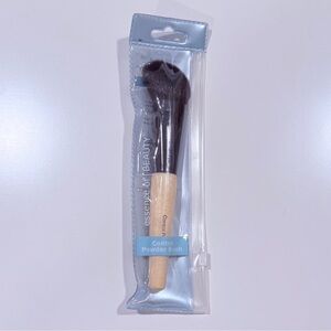 NIP Essence of Beauty Powder Brush